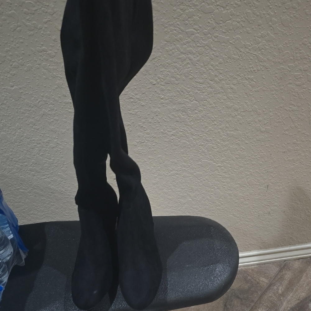 Zigi Soho Elegant Black Heeled Boots